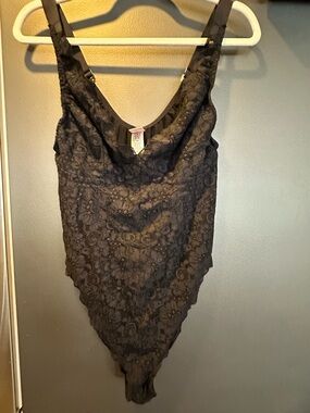 We Are Hah Size XL Black Lace Bodysuit